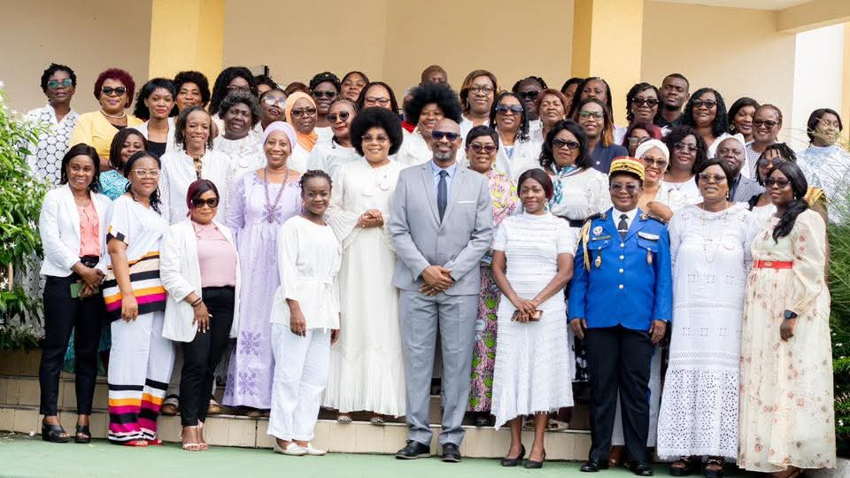 Le Gabon a célébré en différé l’anniversaire de la Résolution 1325, réaffirmant son engagement en faveur de la paix et de l’inclusion des femmes, sous l’impulsion du Ministère de la Femme et selon la vision du Chef de l’État. #ComGouv #communicationgouvernementale