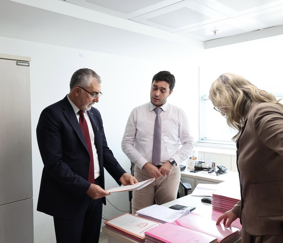 81 ilimizin tamamında milletimize hizmet eden kıymetli mesai arkadaşlarımız var.💐

Fedakarca çalışmalarından dolayı tüm personelimize teşekkür ediyorum.

📍SGK İzmir İl Müdürlüğü / Dokuz Eylül Sosyal Güvenlik Merkezi