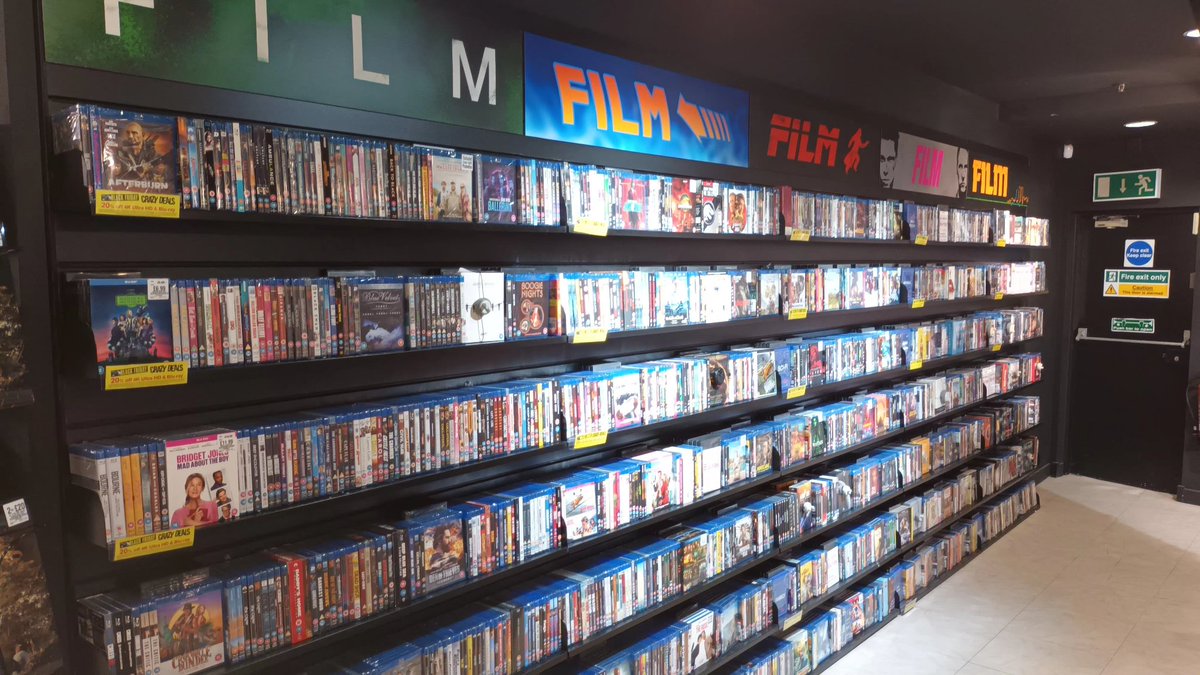 hmv Belfast tweet media