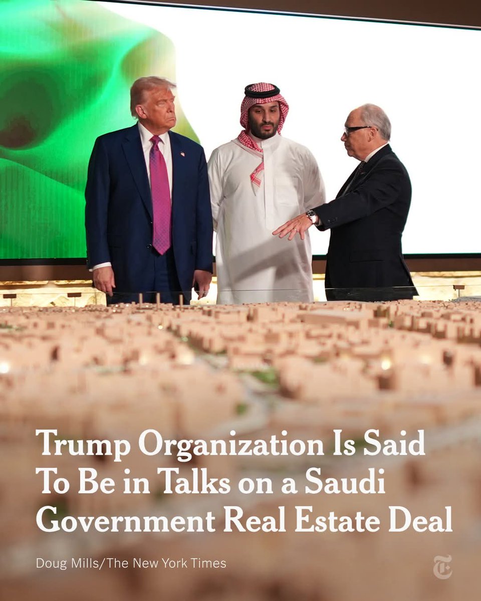 MarilynRautenb1's tweet photo. @WhiteHouse #SaudiFirst
#TrumpsAmericanCarnage https://t.co/7xsyUjvMlP