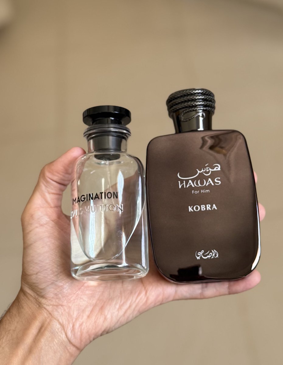 #رابطة_عشاق_العطور 

من خلال تجربة مبدئية مع كوبرا الرصاصي
اقدر اقول  ان الكواليتي فيه ممتاز
كمقارنة مع الجودة في عطور البدائل

[ افهم كلامي زين ] في الاعلى
المقارنه في جودة عطول البدائل

نجي هنا كمقارنه بين العطرين
فيه اختلاف خصوصاً بالافتتاحية
لكن مجملاً العطر ممتاز ويستحق