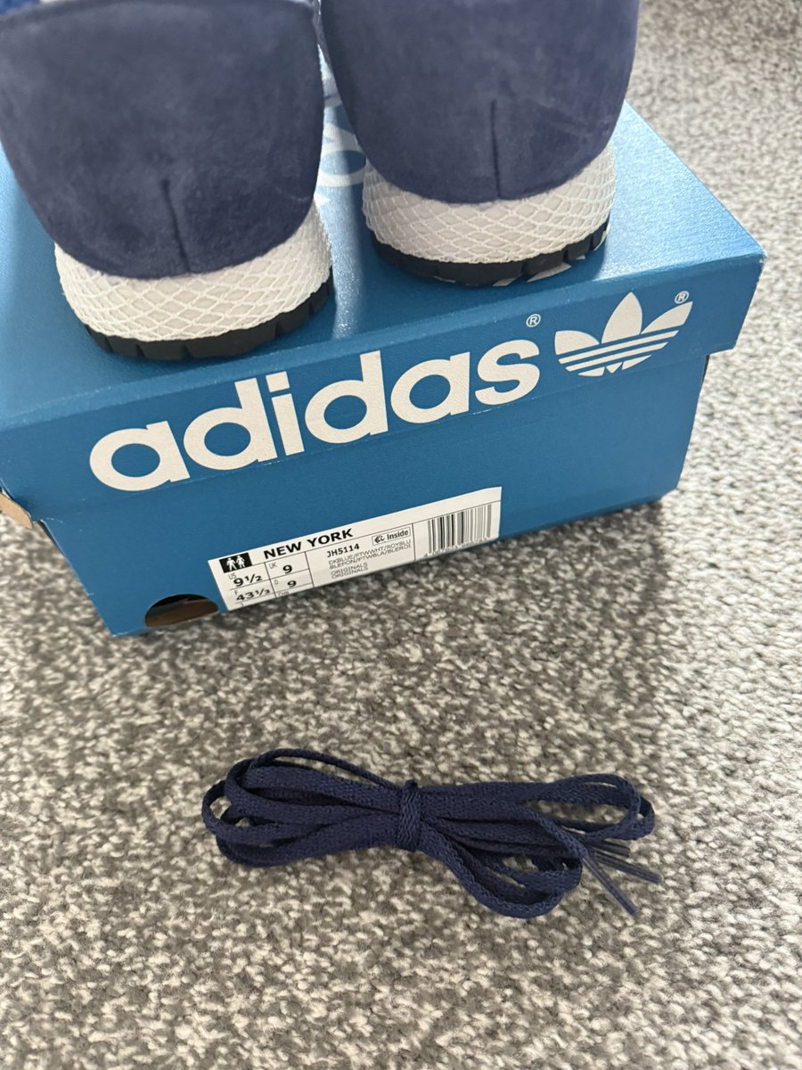 Any interest in these, New York, UK9, I have worn them but twice I can remember, pretty much as new, £65 TYD any retweets much appreciated <a href="/adiFamily_/">adiFamily</a> <a href="/T_C__B_S_T/">Typically Casual Buy/Sell/Trade</a> 
Thank you