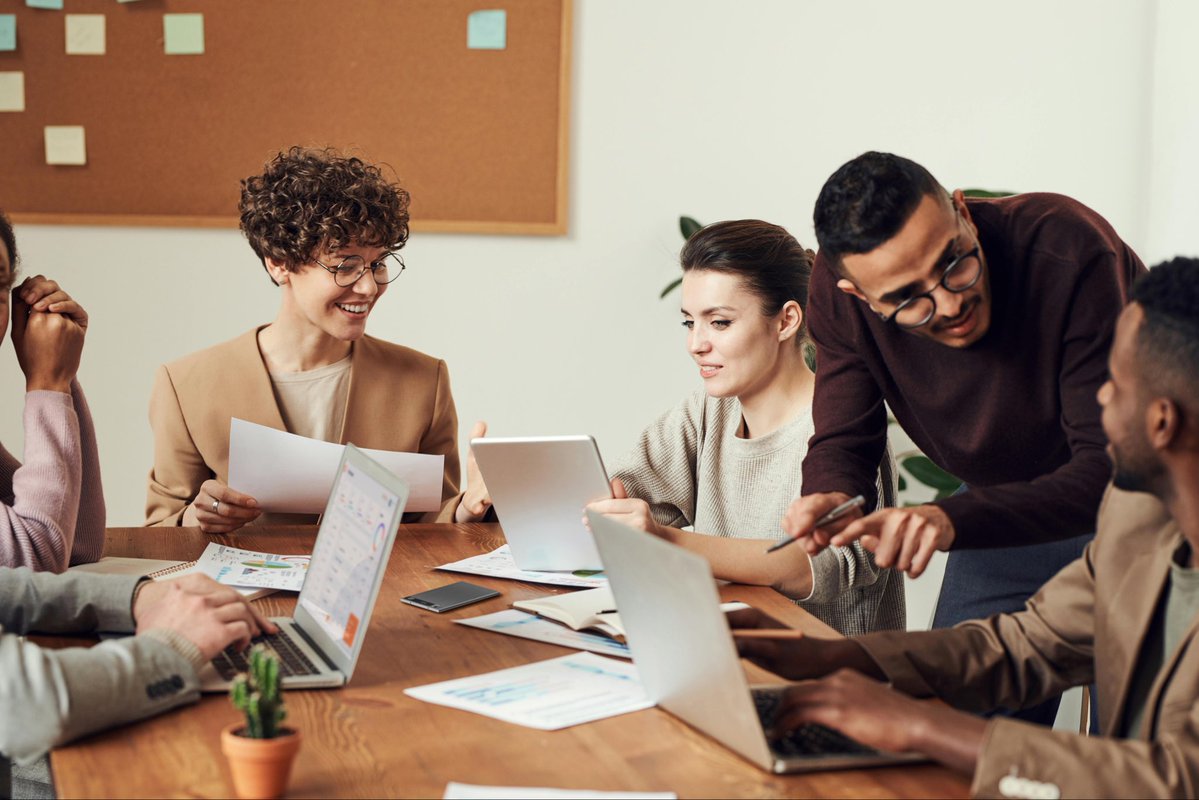 TicNote's tweet image. Meet TicNote! The AI voice recorder helps you from any meetings and lectures.

And yes… Black Friday made it even better.
Prime price: $99.99
psce.pw/8db47a

#TicNote #couponcode #BlackFriday #technology #WorldCup2026 #StudySmart #AI #Smart #Amazon