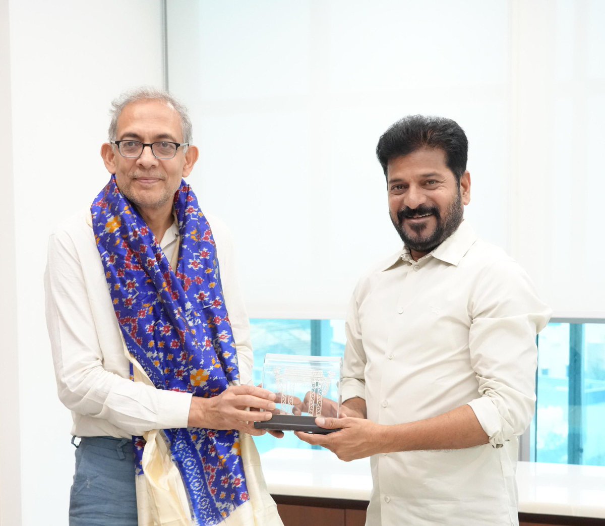 HydRising_1's tweet image. While others talk about vision, Telangana under CM Revanth Reddy is institutionalising it.
A powerhouse Advisory Council has been set up to drive Telangana Rising: Vision 204, ensuring every step is expert-led, people-centric and future-ready.
The work has begun.
The rise is…