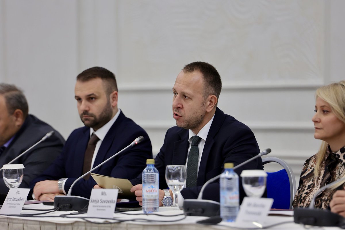 Денеска присуствував на Работен комитет во рамки на Националната развојна стратегија
на тема „Одржлива, иновативна и конкурентна економија“.
🔗facebook.com/share/p/1CzCxb…