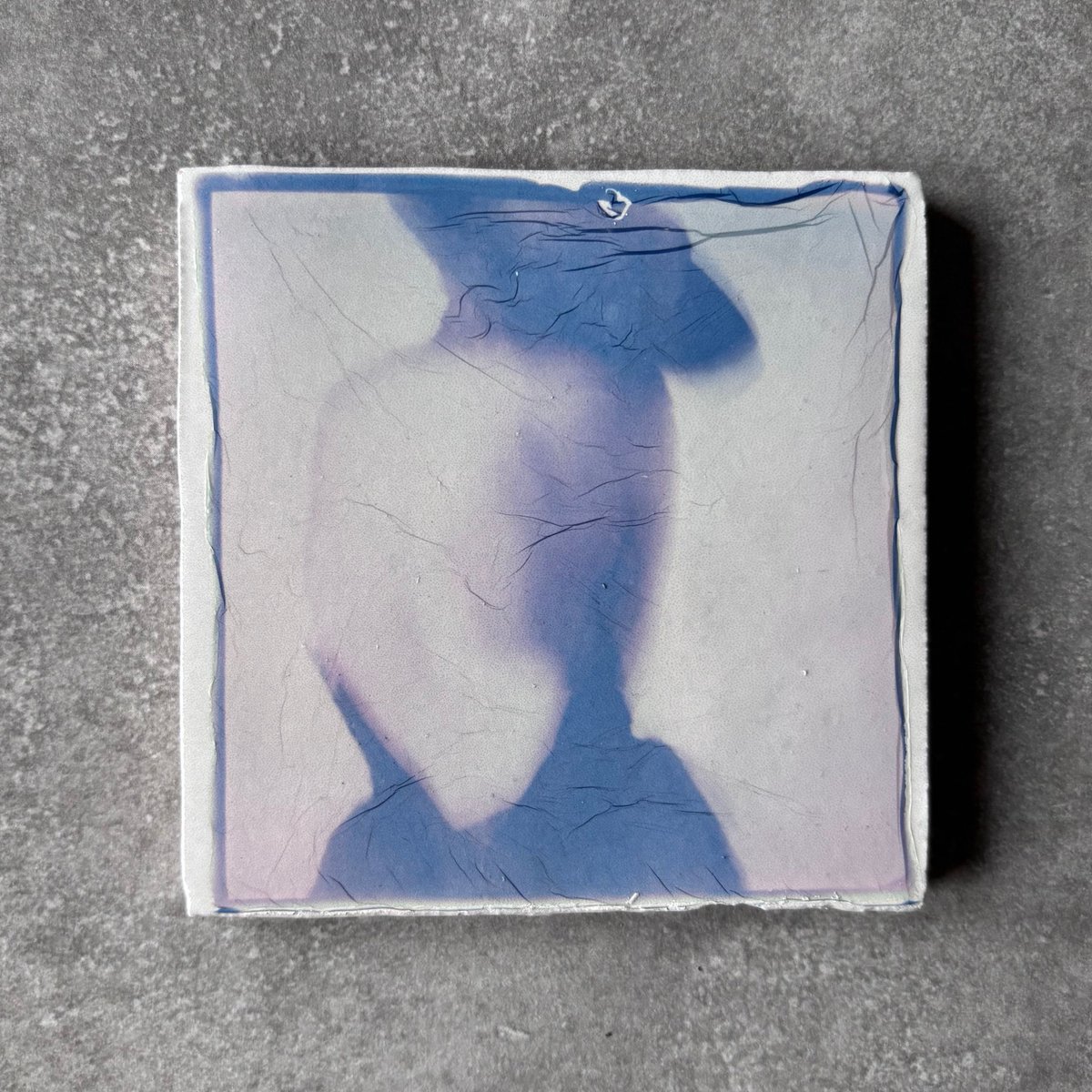 CelineEyes's tweet image. Le songe de Céline — déclinaisons

👉 Envie d’en voir d’autres ou de commander une pièce ?
celinepivoineyes.com/le-blog/emulsi…

#celinepivoine #emulsionpolaroid #polaroidlift #mixedmedia #artcontemporain #pieceunique #ceramicart #fineartprints