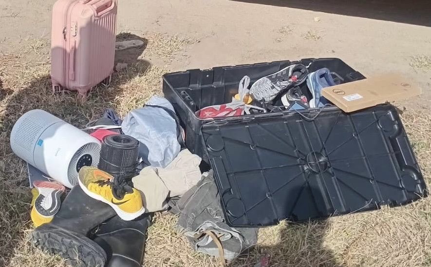 husskhalid's tweet image. I’m not sure about the “Muslims” part because it’s everyone in the public vehicles who go through this. However, I’m sure and stand with you on the harassment, embarrassment and oppression part. People who pass such police checks in tourist and personal cars are oblivious of the…