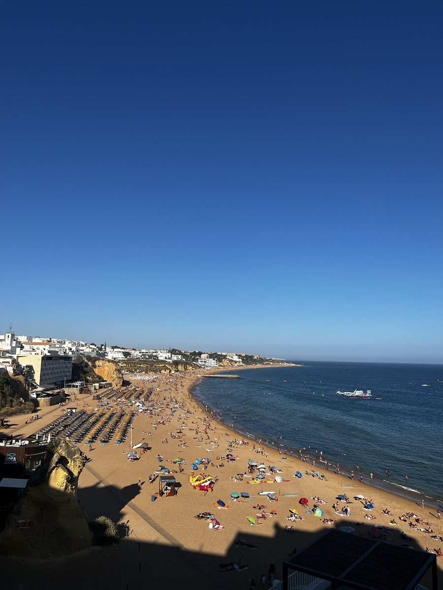 o7web3's tweet image. 明天度假了🥳祝大家抄底成功