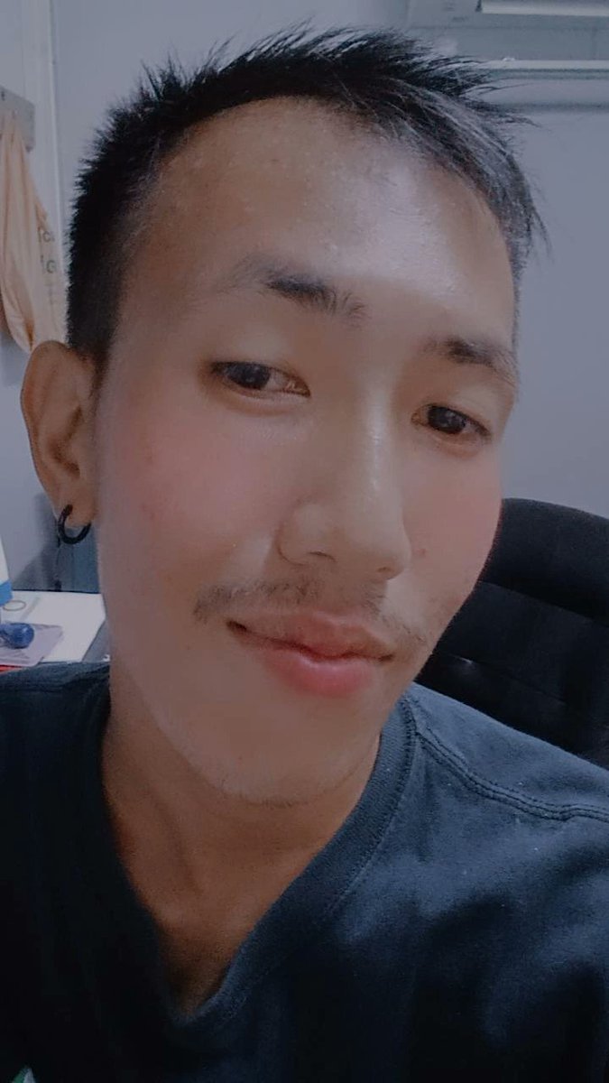 nuttapatep22's tweet photo. อดีตกับปัจุบัน​ แตกต่างกันไหมคับ https://t.co/JOQms0ewBe