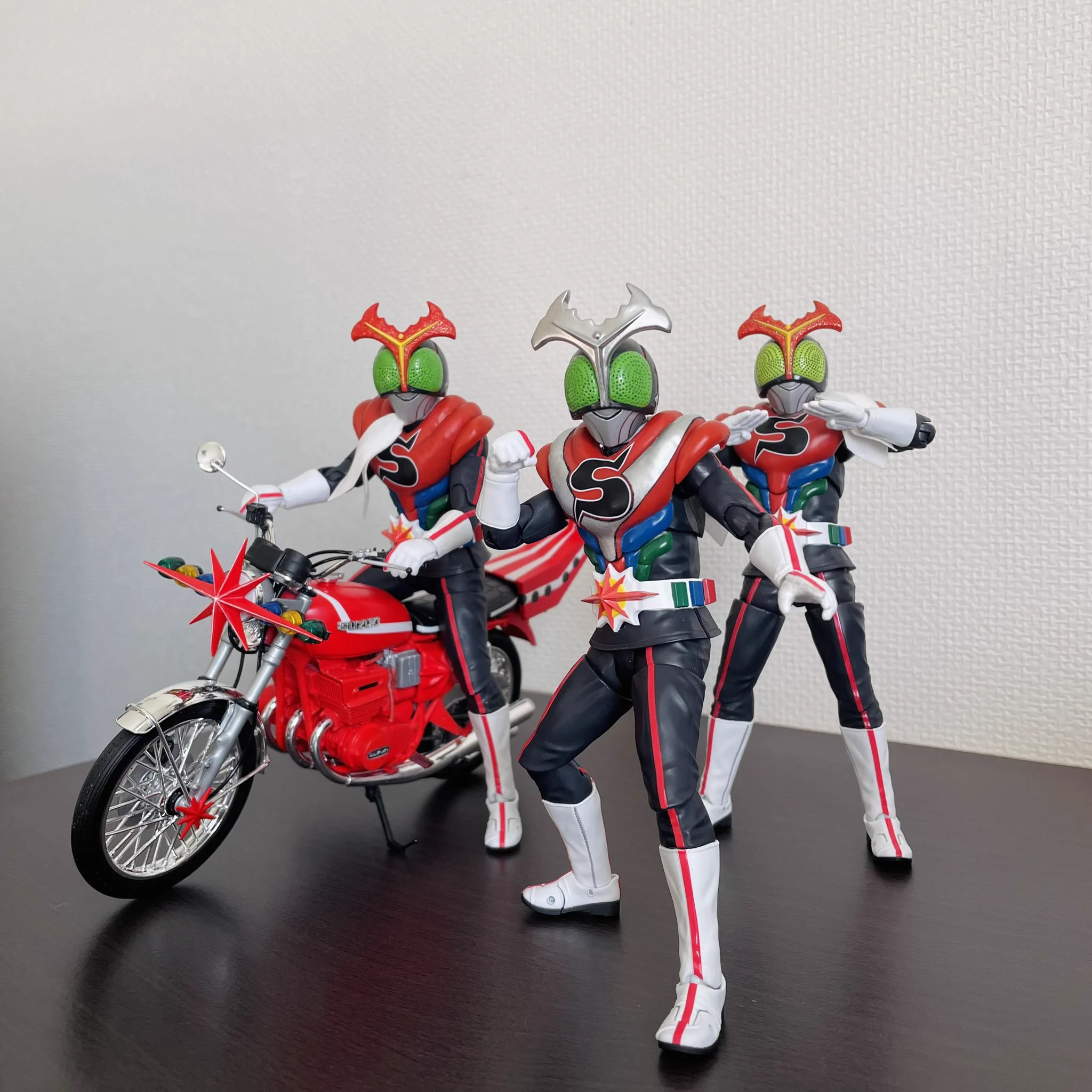 フィギュアーツ真骨彫用　仮面ライダーストロンガーチャージアップ改造パーツ gg on X: 