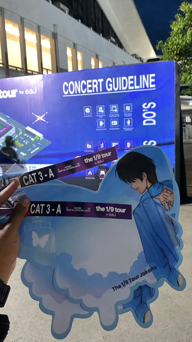 adiegideww's tweet photo. WTS / WANT TO SELL EAJ THE 1/9 ASIA TOUR IN JAKARTA
Cat 3A17 48&amp;49 ready 2 tix 600/tix
UNDERPRICE
cod venueeee, udh di venuee lngsung aja ga pake nipu 1000% trusted

#wts #eaj #wtb #eajinjakarta
#eajjakarta https://t.co/VN2sZhM7oL