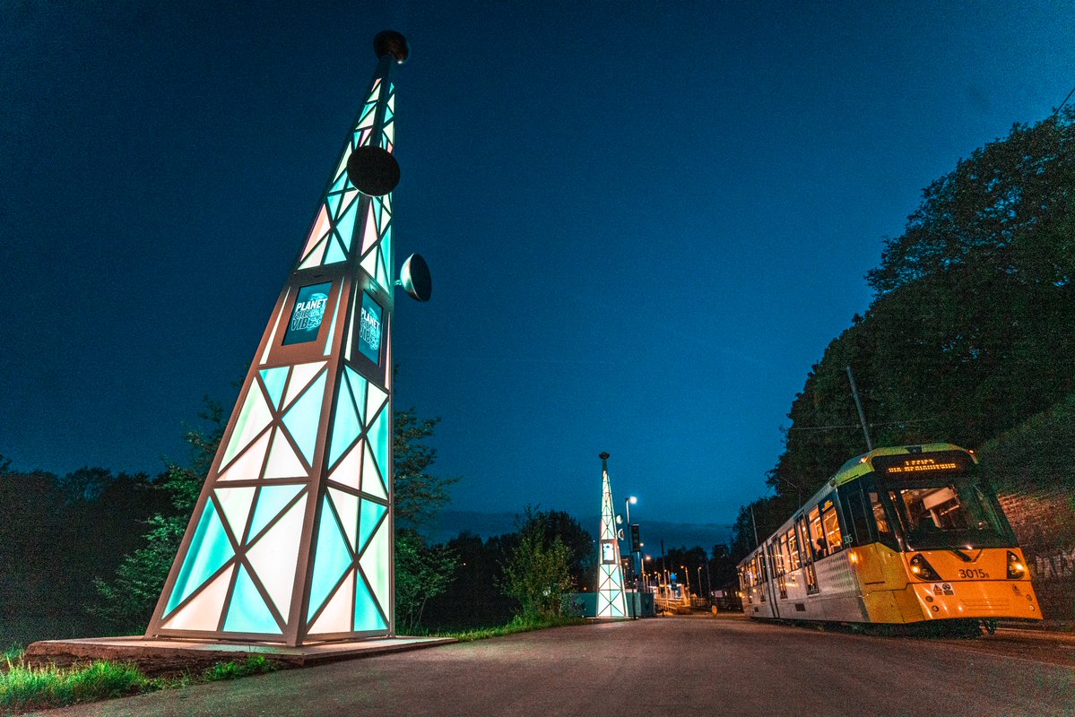 ManCityHelp's tweet image. 🚋 Trams run every 6 mins (Mon–Sat) &amp;amp; every 7.5 mins (Sun) between Etihad Campus &amp;amp; the city centre. 

Tap &amp;amp; go contactless is the fastest way to pay across Bee Network buses &amp;amp; trams! 🐝 More info 👉 tfgm.com