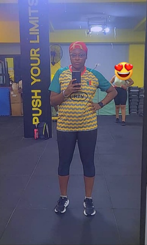 "Une cuillère de miel le soir peut favoriser la relaxation et améliorer la qualité du sommeil grâce à une légère libération de sérotonine."

Tu attends quoi pour te connecter au bon réseau ?😌😌😌

MTN 237Joy

#BrancheLaJoie