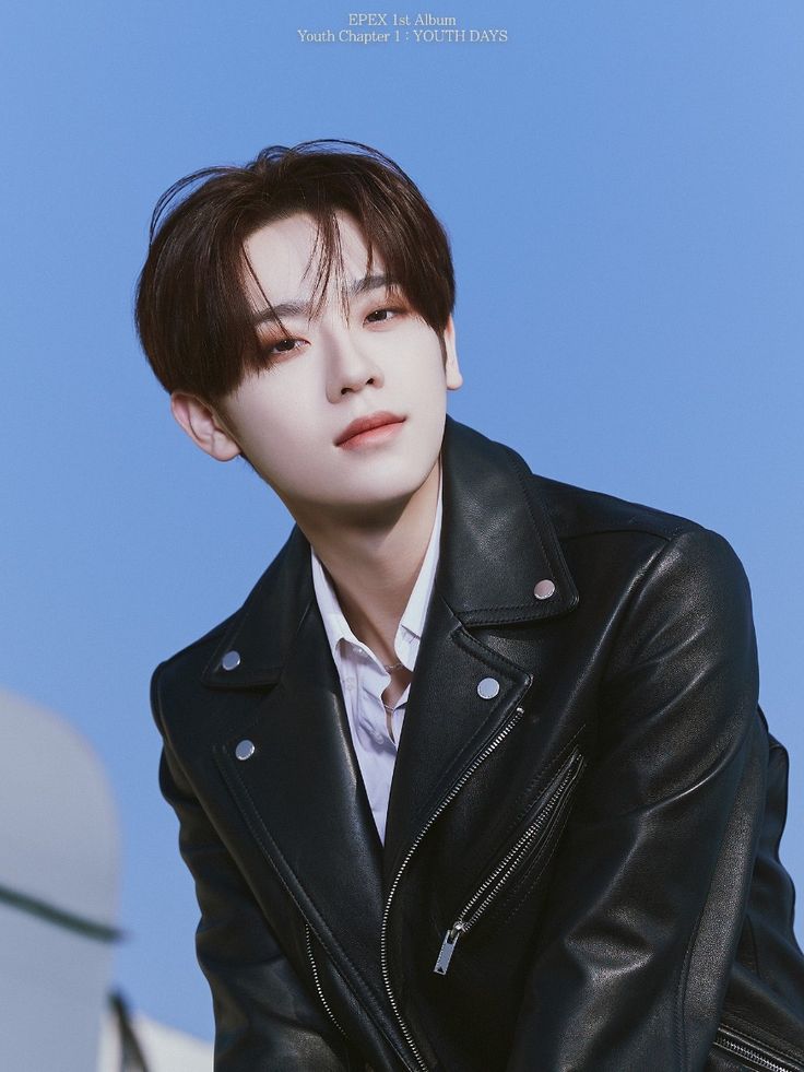 keumdongpie's tweet photo. C9 Entertainment announced that Keum Donghyun's exclusive contract with C9 Entertainment has been concluded. EPEX will continue its activities as a seven-member group (without Keum). 

Please continue to support both Keum Donghyun and EPEX's future activities. https://t.co/cQwV0VlkdC