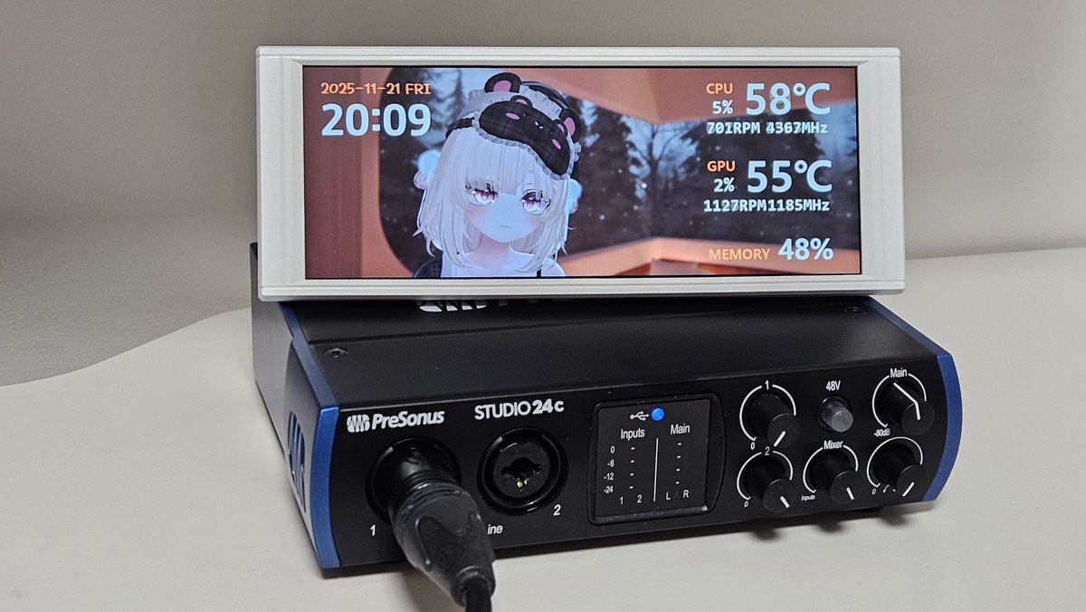 _37_nobody's tweet image. 알리에서 산 trofeo 디스플레이.. 꽤 만족!
프로그램이 오픈소스거나 html을 지원하거나 내맘대로 이것저것 띄울수있었으면 더 좋았겠지만, 일단 시스템 상태 보는 용도로는 충분해 보인다.

그래도 최소한 온도 올라가면 폰트색이라도 바꾸고싶은데..!