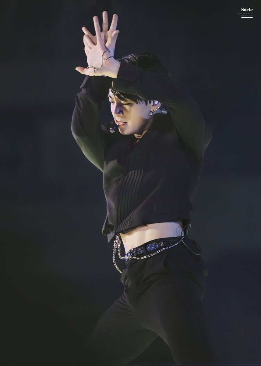 JK_126_KTH's tweet image. WE LOVE YOU JUNGKOOK- ̗̀ ꪔ̤  ̖́-

キミの毎日が幸せでありますように✨️

I vote &quot;Jeon Jungkook&quot; for #MostPowerfulAsian2025 @ICONPOLLS