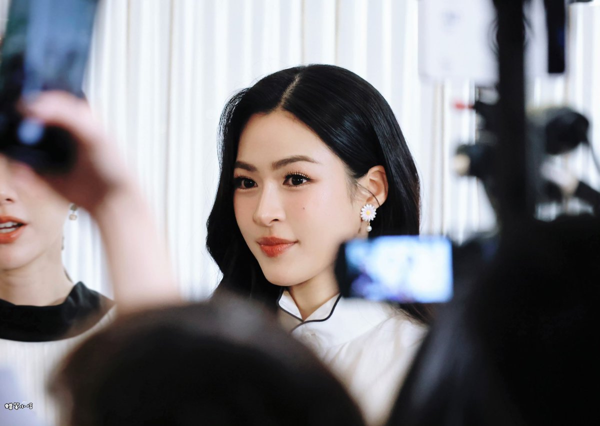 sthaftxrtherain's tweet image. หลิงหลิงคองวันนี้คือดาราฮ่องกงท่านหนึ่งมาก

LINGORM DIOR AT MACAU
#LingOrm_DiorMacau4Seasons