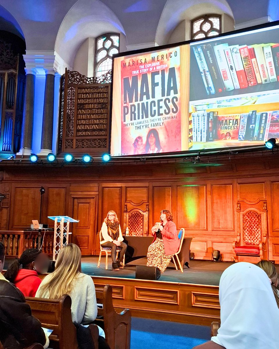 FearnhillSchool's tweet image. Year 12 Criminology, Sociology and Psychology students attended a Criminology Conference in London on Thursday this week. The students were very engaged throughout the day and all enjoyed the fascinating talks.

#criminology #sixthform #fearnhillschool