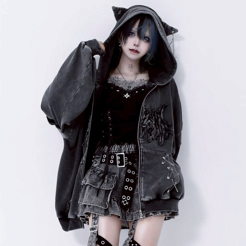 _REFLEM's tweet image. 【A&apos;GEM/9×.KOM ZOZOTOWN店】

11月22日(土)12時より販売開始

※下記URLよりご購入いただけます。

zozo.jp/brand/reflem/?…