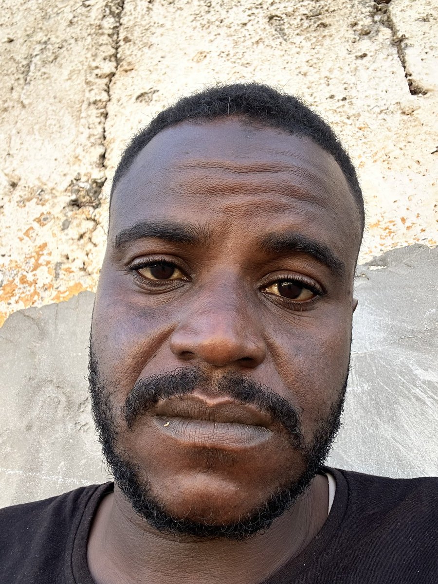 MuslehMay43064's tweet image. Your silence hurts more than the war. 
Don’t forget us. Speak up. Share. 
Help us survive — don’t let us starve. 
Even a dot means you still care 💔

gofund.me/4e0677d5a