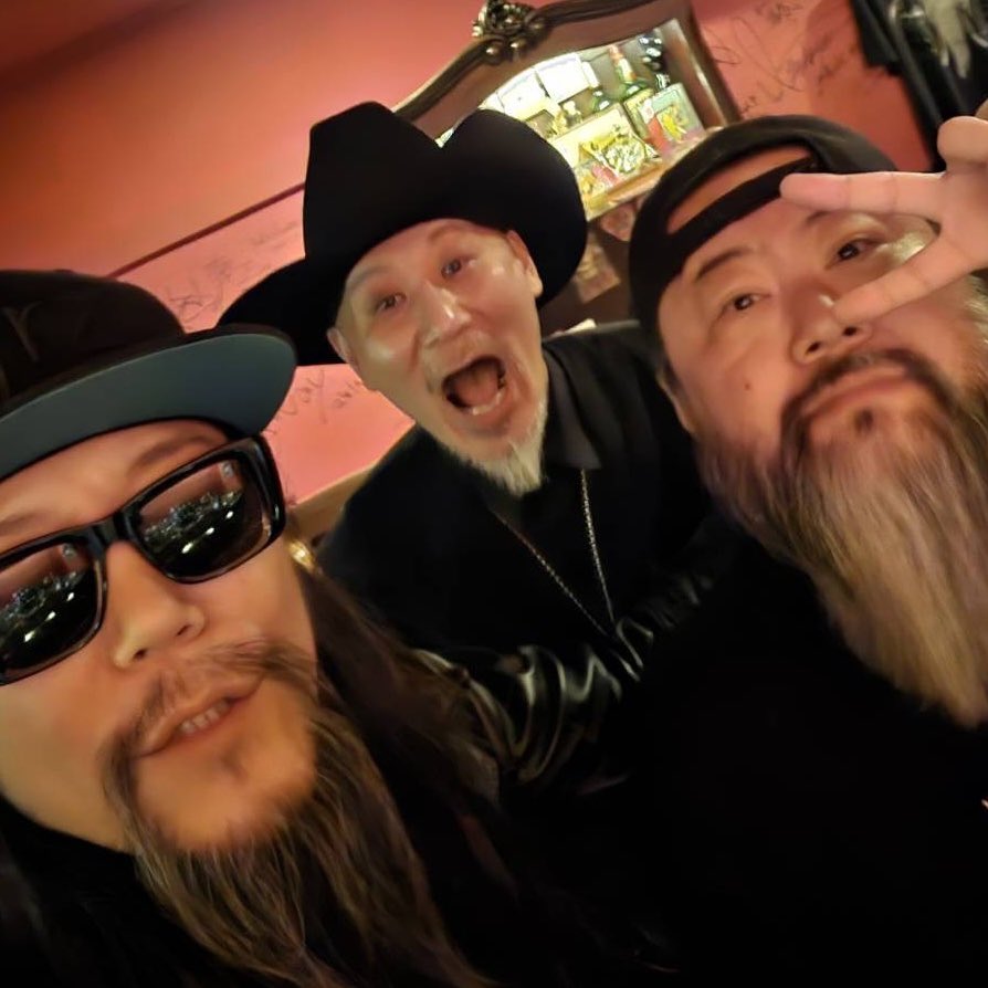 shin0o0o0's tweet image. 【nextHome】11月21日(金)オープンしました！
昨晩も皆さまありがとうございました！
お久しぶりの方もいらして嬉しかったです。
今日も元気にお待ちしています。
どうぞよろしくお願いします！

◉Bar &amp;amp; design &quot;nextHome&quot; （ バー アンド デザイン ネクストホーム ）