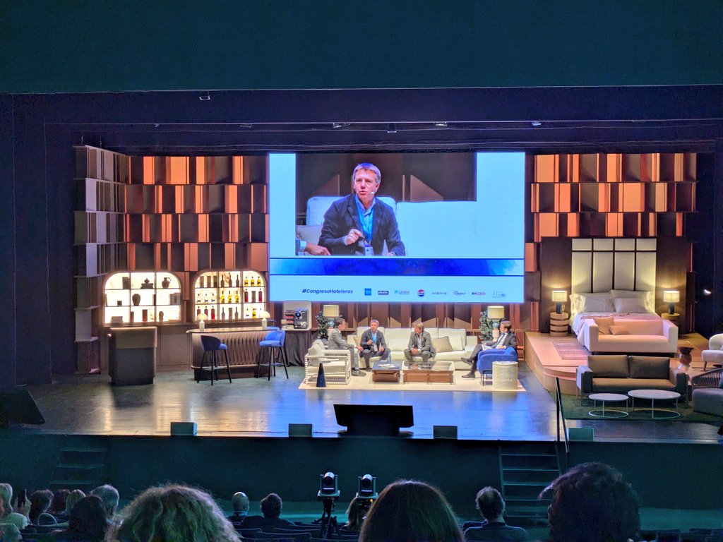 asantiagoct's tweet image. Los hoteleros se reivindican en Cartagena como un activo no solo económico, también social #ComgresoHoteleros @CEHATes