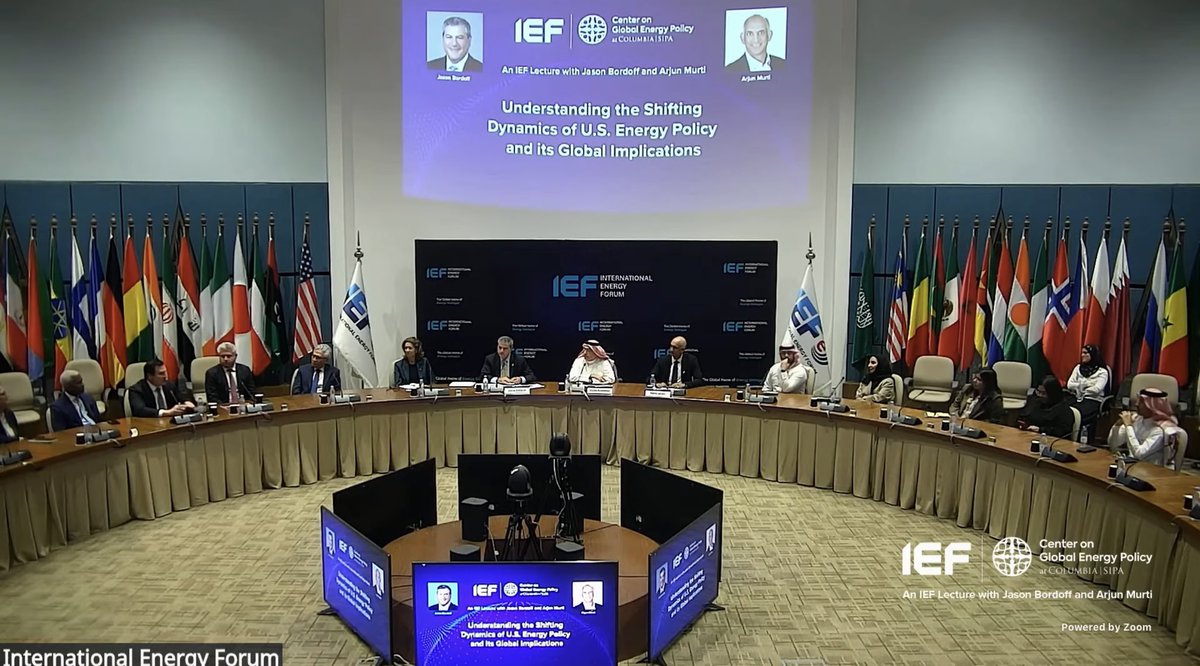 Great to participate in an excellent roundtable discussion on US energy policy and markets hosted at <a href="/IEF_Dialogue/">International Energy Forum</a> in Riyadh Thursday with <a href="/ColumbiaUEnergy/">Center on Global Energy Policy</a> Founding Director <a href="/JasonBordoff/">Jason Bordoff</a> and board member <a href="/ArjunNMurti/">arjun⚡️murti</a>   I’m honored to be a CGEP distinguished visiting fellow, and