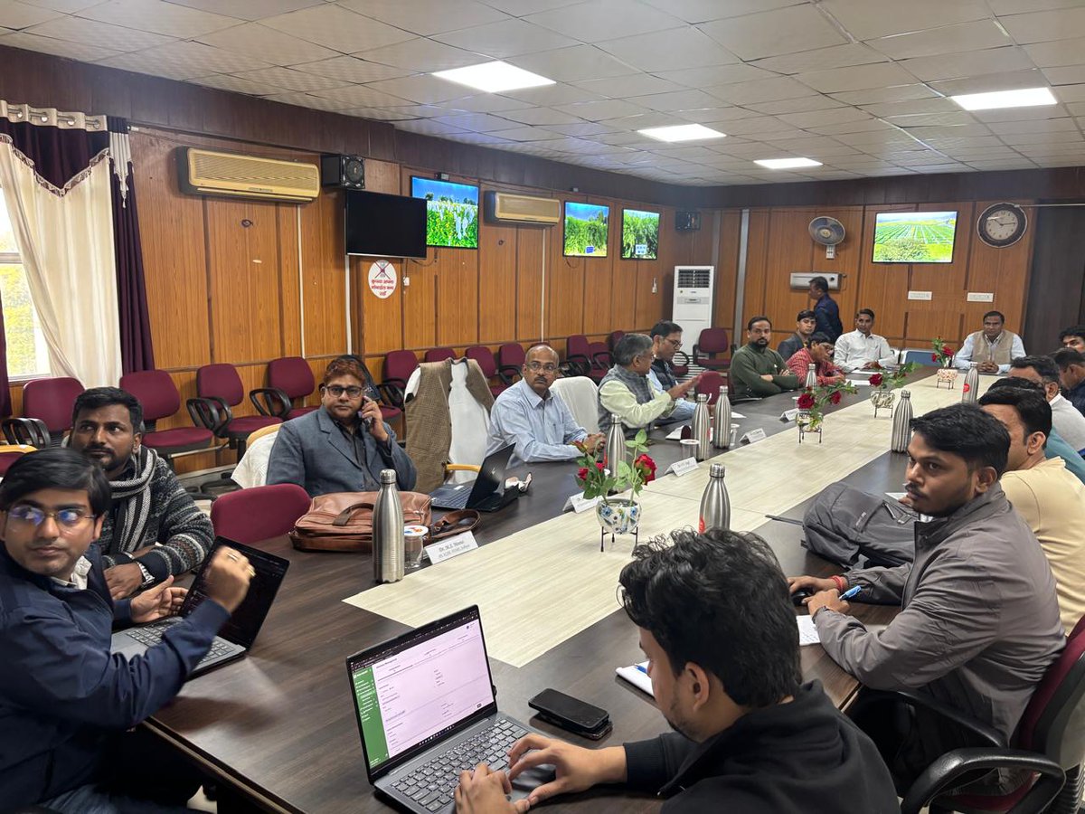 #KisanSarathi Kosh @ ICAR–IIRMR, Bharatpur!  A workshop on content creation &amp; dissemination for rapeseed–mustard, with ICAR–IARI &amp; ICAR–ATARI-II. 👥 40+ scientists &amp; KVK experts joined, 📷 Empowering farmers  #KisanSarathiKosh
<a href="/icardrmr/">ICAR-IIRMR, Bharatpur</a>
#ICAR #DigitalIndia #Agriculture #MeitY