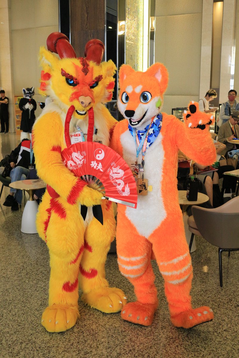 koimei2's tweet photo. @DRAGONGO02 @GrumpyQingLong 美國 #AC2016
德國 #EF23 2017
馬來西亞 #furum2017
台灣 #Infurnity2025 https://t.co/yb2vAfWiZT