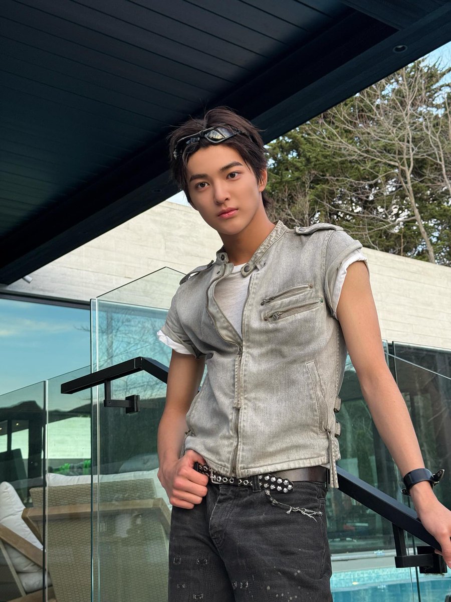 ahnkeonhopics's tweet photo. CUTIE 

#KEONHO #건호 https://t.co/aydPnWFAea