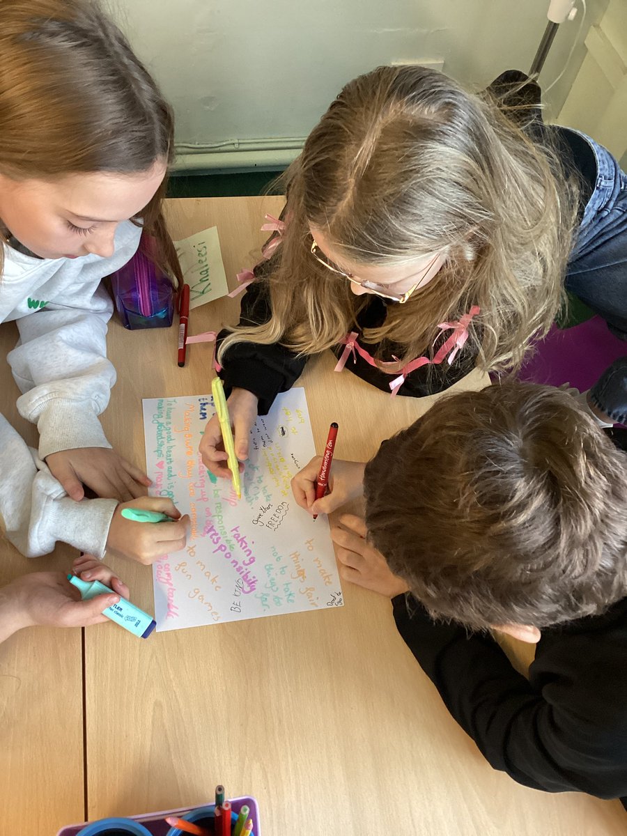 Clutton CE Primary tweet media