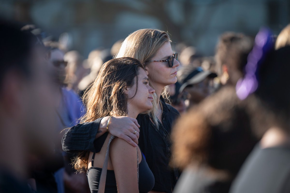 IOL's tweet photo. From dawn marches to a midday lieโdown, women and allies at Sea Point demanded GBVF be declared a National Disaster.
๐ธ Armand Hough / Independent Newspapers
#EndGBV #FemicideCrisis #SeaPointProtest #WomenForChange #NationalDisasterNow #SilenceTheNation #G20WomensShutdown #JusticeForWomen #SouthAfricaActs