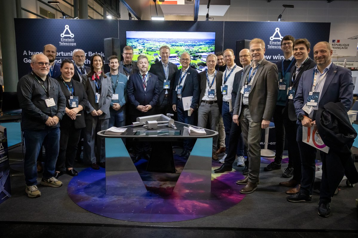 BelBotschaft's tweet image. Energiegeladenes Networking bei #SpaceTechExpo:
👉 Podiumsdiskussion mit Hunderten Gästen
👉 Watch, Wonder, Ask – The ET Experience: preisgekrönter Film Spacetime, Sparkle Pitches, Q&amp;amp;A und lebhafte Diskussionen – von Grundlagenforschung bis Wirtschaft.
Wissenschaft 🤝 Wirtschaft!