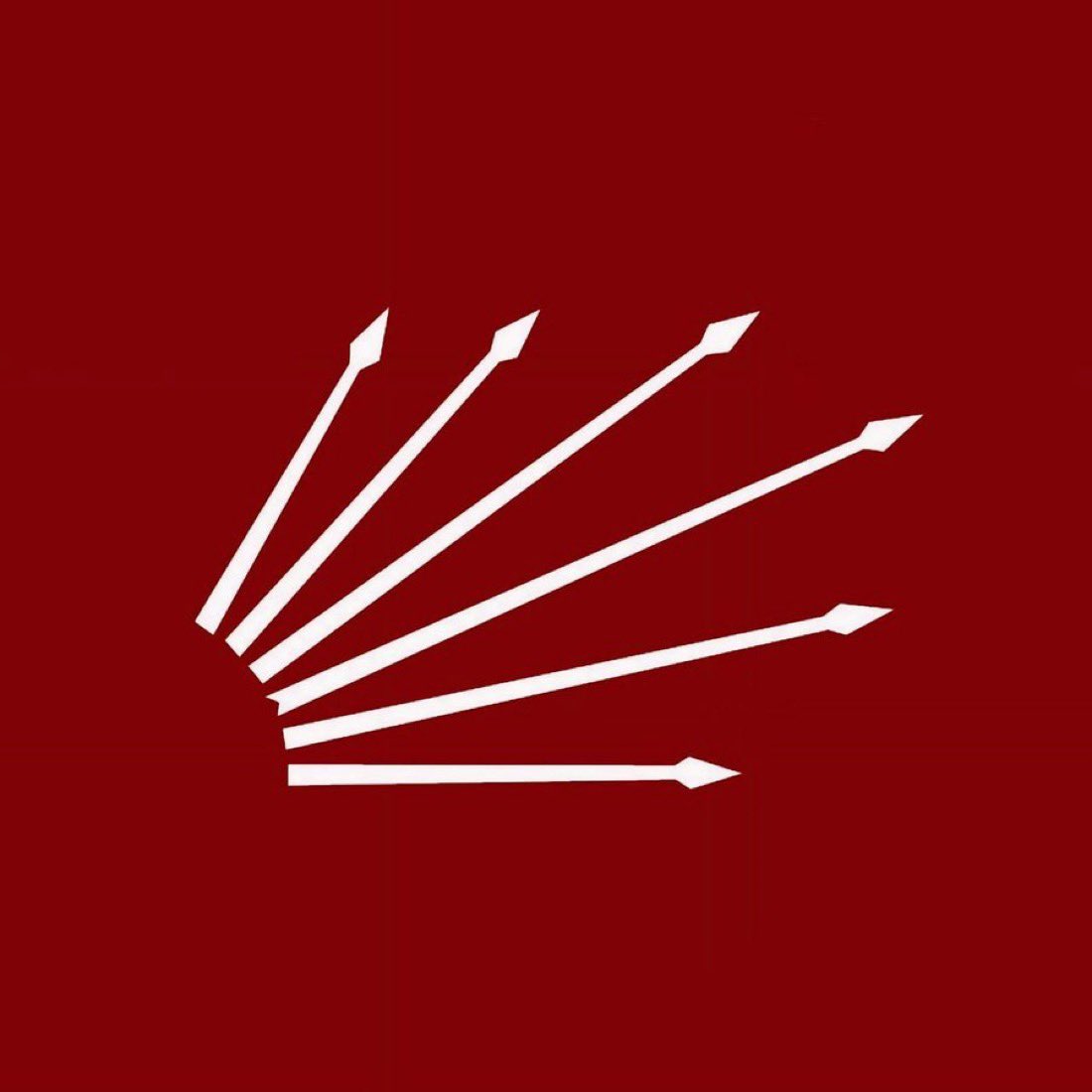 haskologlu's tweet image. CHP’nin İmralı’ya heyet göndermeme kararı ile ilgili yaptığı açıklama:

• Biz bu meselelerin halkın önünde yapılmasını istediğimizi hep söyledik.

• Heyete partimizden üye vermeyi de, toplantının kapalı yapılmasını da doğru bulmuyoruz.