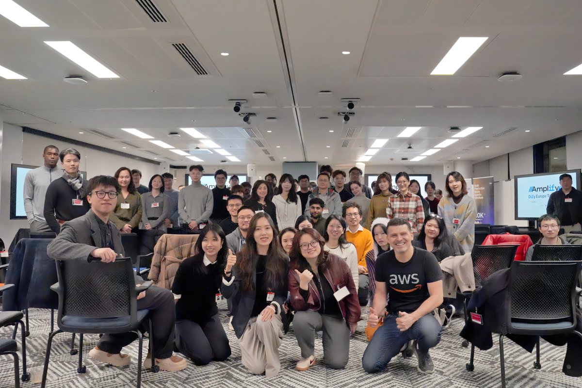 dify_ai's tweet image. Our first stop of the Dify Europe Tour 2025 has officially wrapped up, and London couldn’t have been a better place to begin.  

A huge thank you to @awscloud for hosting us and all the support that made this event possible. And thank you to our partners at @Eigent_AI AI for…