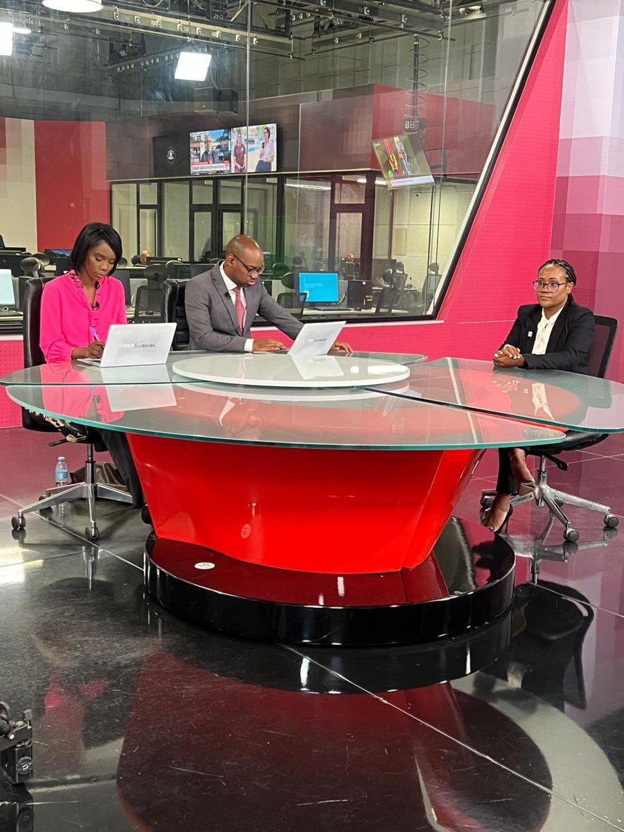 PWNLuanda's tweet image. Estivemos no TPA Notícias – Hora 10 a Divulgar o Evento Anual 2025, em Celebração ao 4º Aniversário da PWN Luanda

📍 22-NOV-2025 | 9h30 - 15h30 |  Local: ENAPP (Samba)

Inscrições: pwnluanda.net/evento-anual/

#PWNLuanda #Liderança #Empoderamento #Networking #YouFirst #Luanda