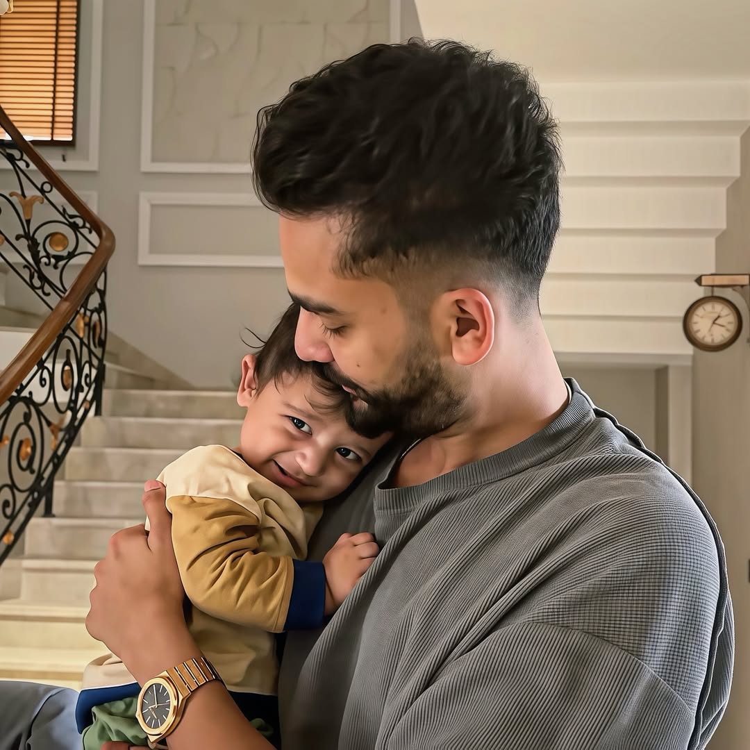 <a href="/ElvishYadav/">Elvish Yadav</a> 😘💫