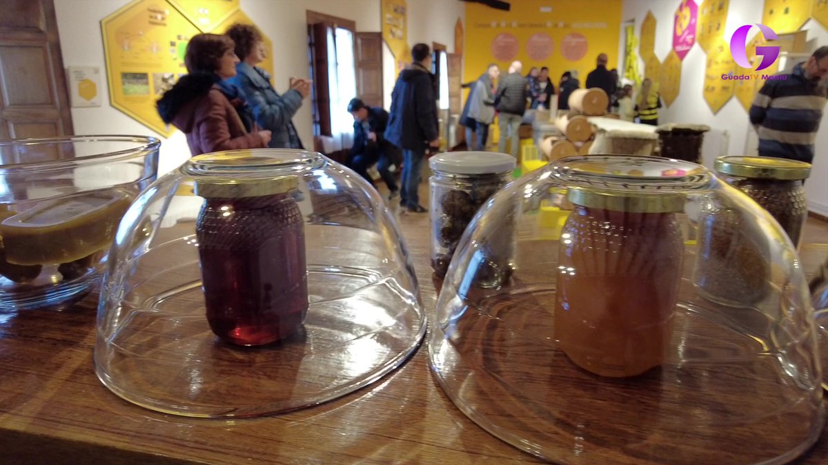 Alimentos de calidad de Castilla-La Mancha: miel
youtu.be/w2-4OqC9Tp8