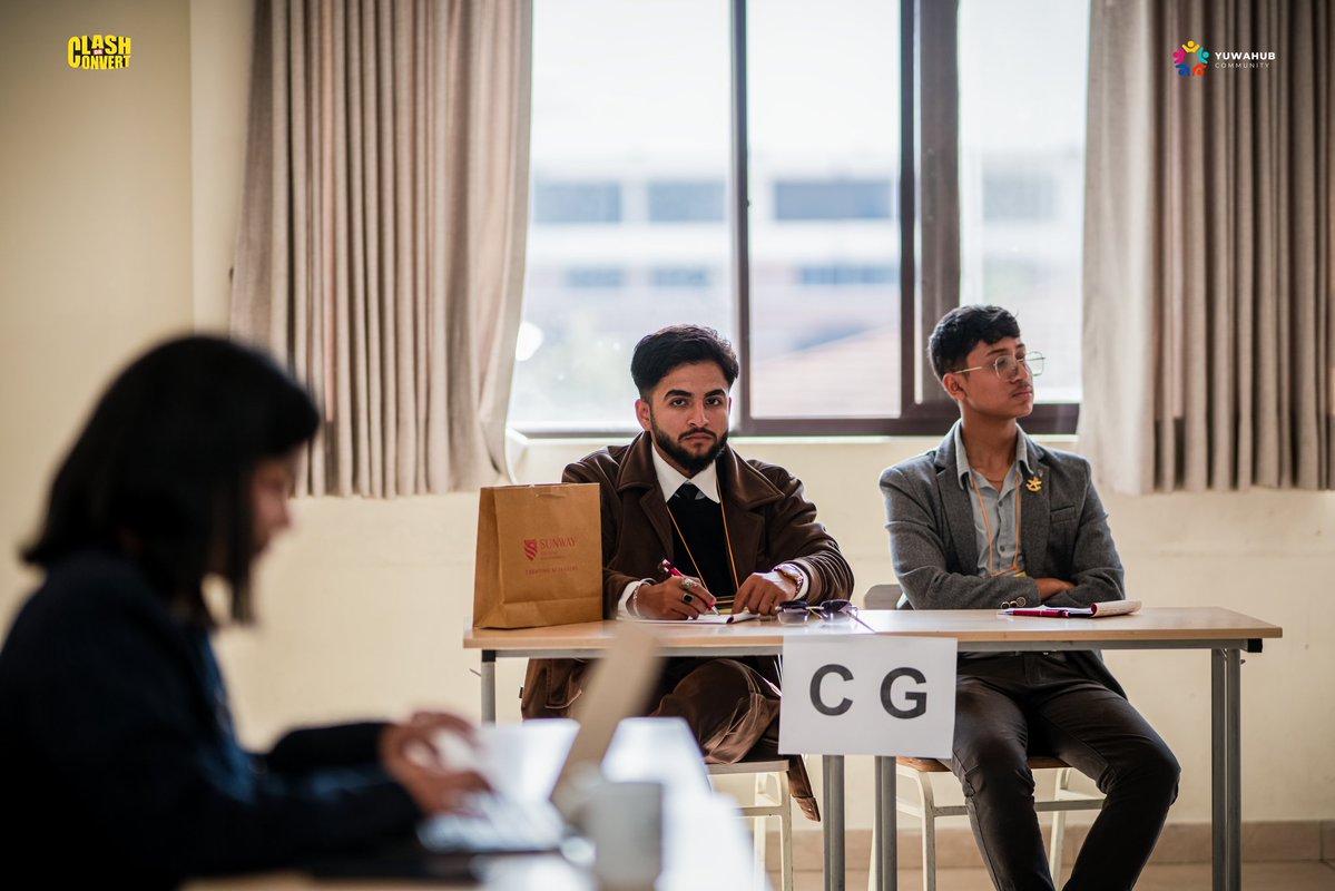 clashorconvert's tweet image. Glimpses from event day featuring our dedicated and enthusiastic participants.
Your presence and passion elevated the entire experience.
#clashorconvert #discourse #debate #irl
