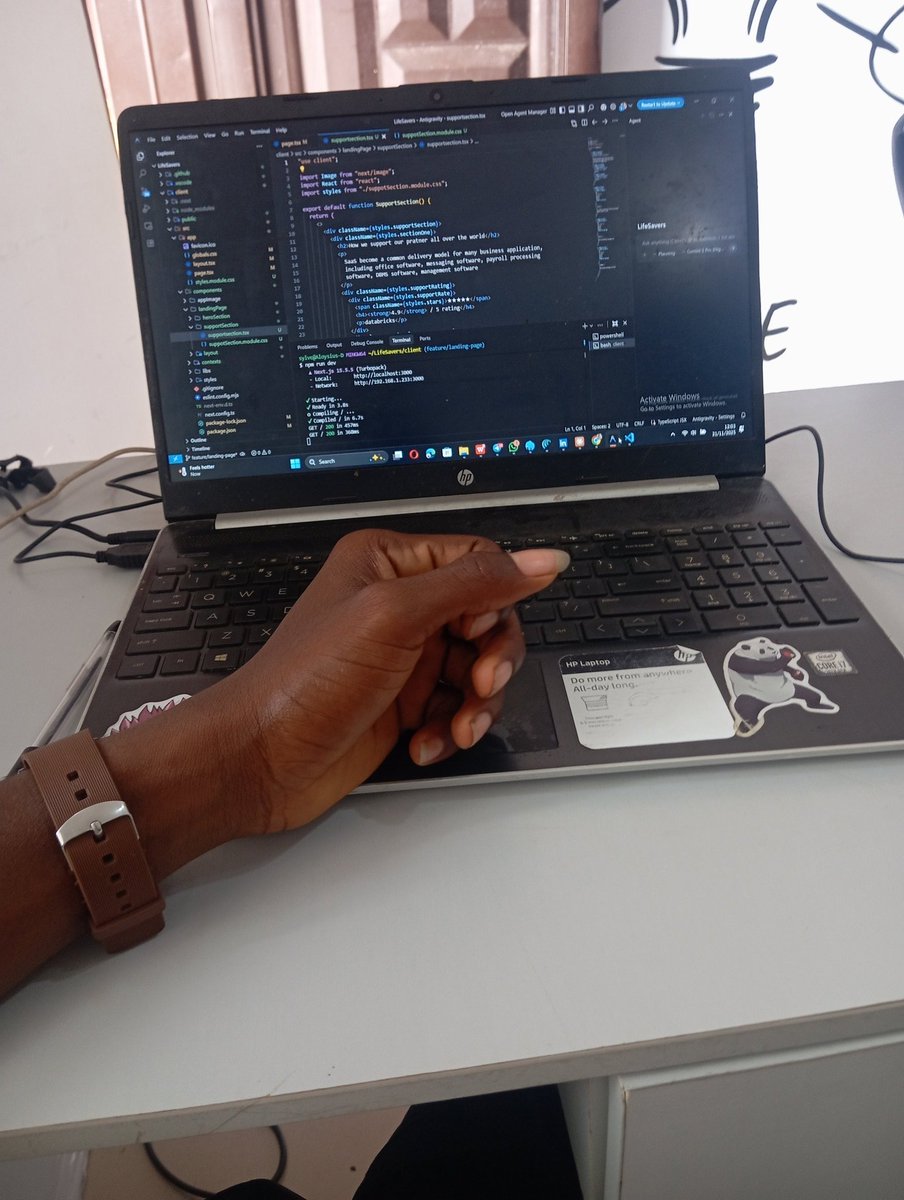 AloysiusDomini2's tweet image. 😂 “The moment your laptop senses you’re late, it starts updating.”
Breathe, dev. Even your machine knows panic isn’t productive. 💻✨
#DeveloperLife #CodeVibes #TechHumor #KeepCalmAndCode