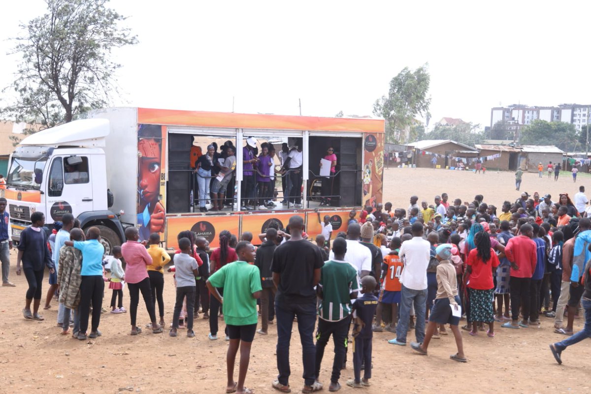 Every stop along the caravan carried one message, being online should never cost you safety.
From the truck speakers to the streets, young people shared their fears and hopes.

#EndDigitalViolence #ZamaraVoices