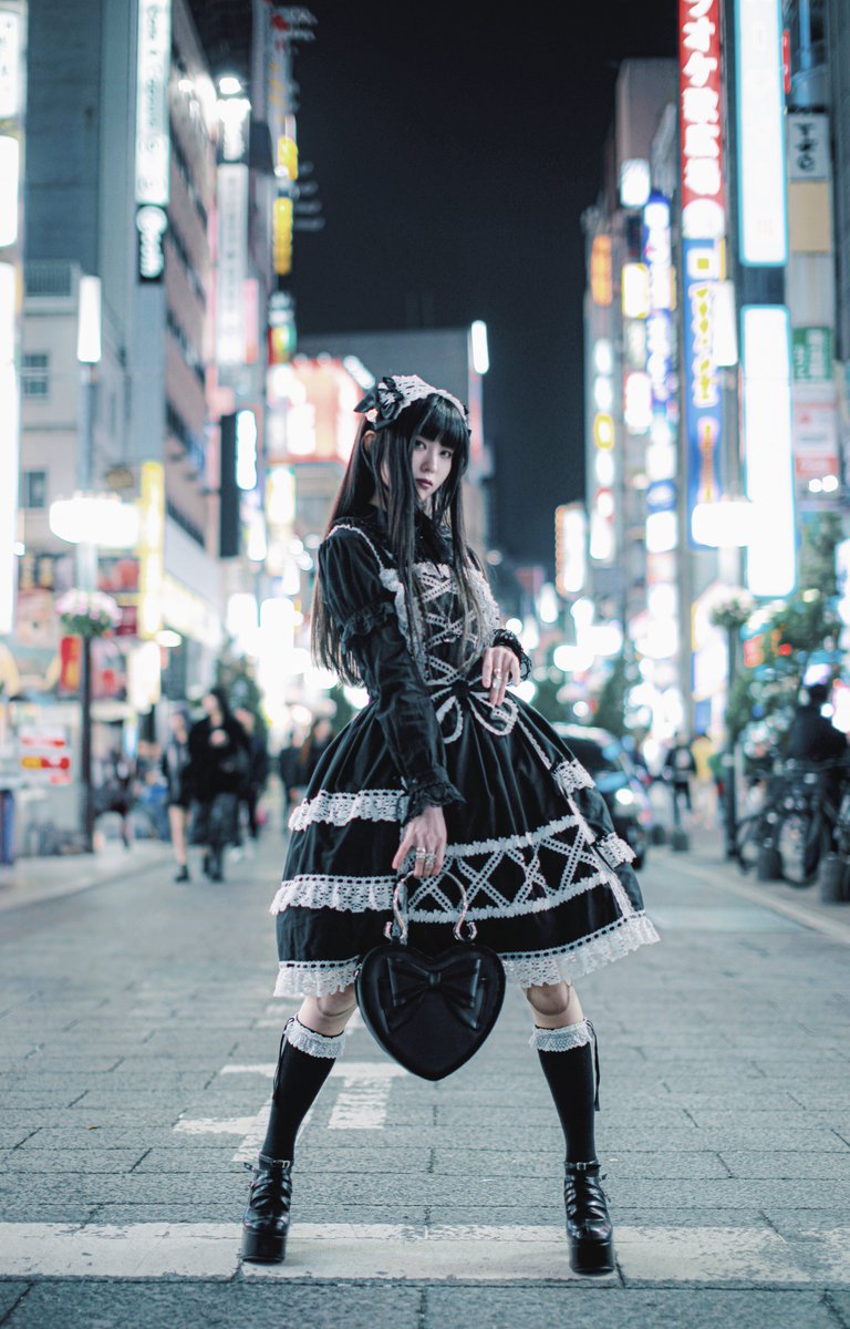 絵画 kurage 架空からの電信 – 新宿眼科画廊