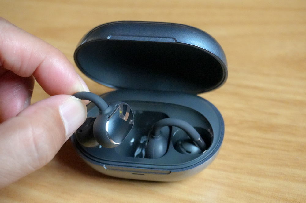 digimalog's tweet image. SOUNDPEATS Clip1をレビューしました。
耳に負担の少ないオープンイヤー型のワイヤレスイヤホンです。イヤーカフタイプで音質・価格両方を重視するならベストバイです。ブラックフライデーセール中！#PR digimaroblog.com/soundpeats-cli…