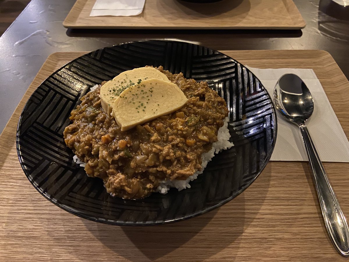 shirap2fmbox5's tweet image. 今日は久々に充実したオフだった
リフレッシュも出来たし、新しい音楽にも出会えたし、来年のとあるオファーも頂けた
唯一の悔いはまさかのTOMOOさんがライブで宇都宮に来たのをさっき知ったこと泣