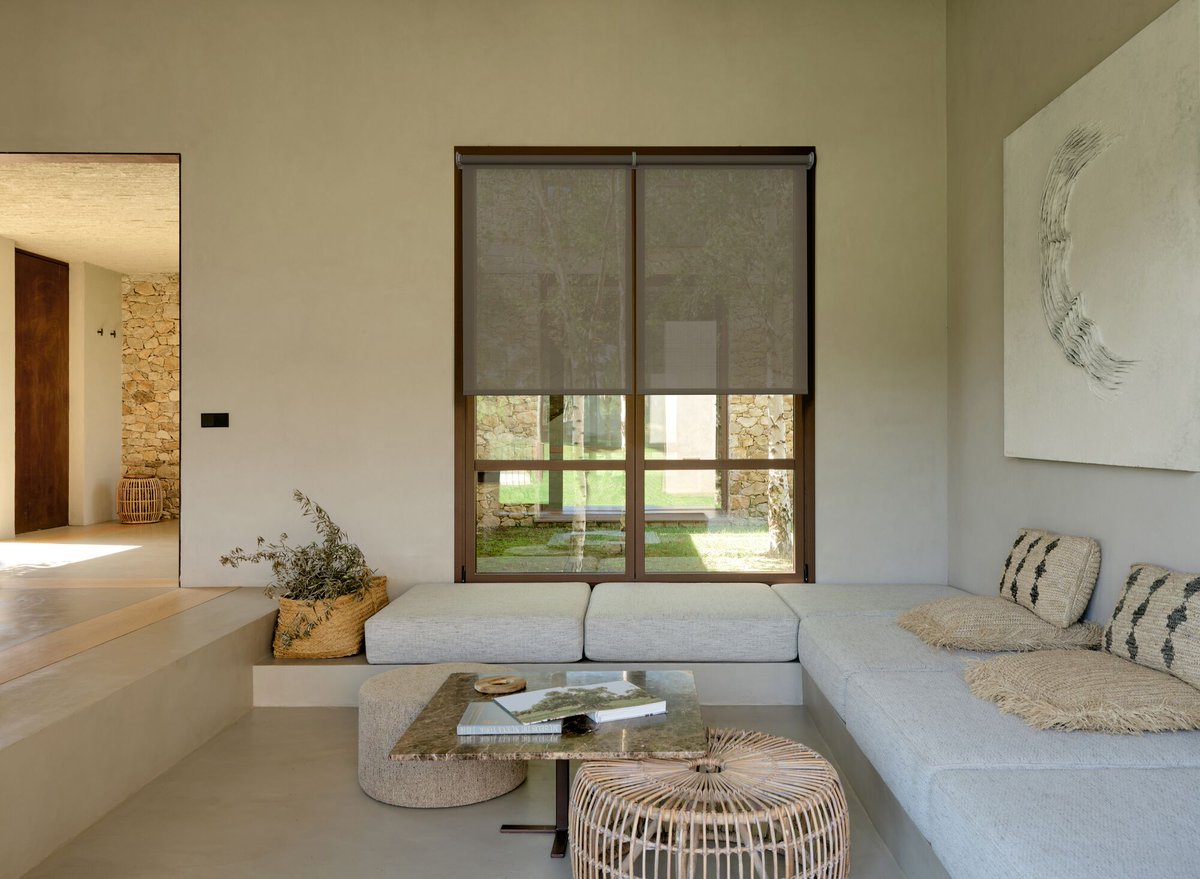 Prestige_Mag's tweet image. In a world where the rhythm of light defines the character of a space, CoulisseINK introduces two distinct yet harmonious collections. #partnerpost

Read more 
prestigeonline.com/id/sponsored/s…