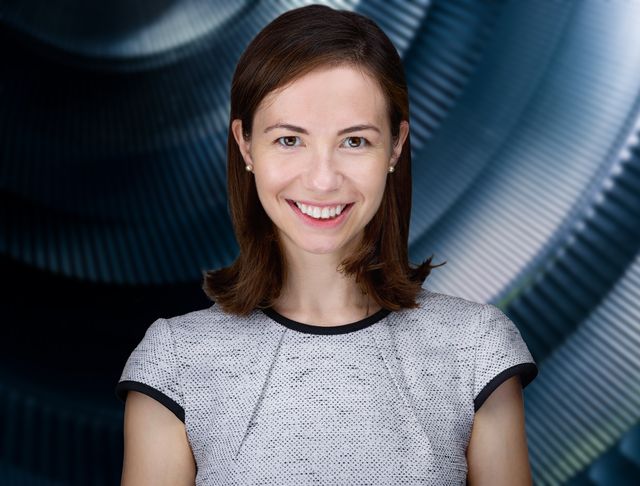 MITEngineering's tweet image. Meet new @MITAeroAstro faculty member, Professor Masha Folk! Her research focuses on sustainable aerospace technology driven by a deep desire to accelerate carbon-neutral aviation.

#NewFacultyFriday

news.mit.edu/2025/school-en…