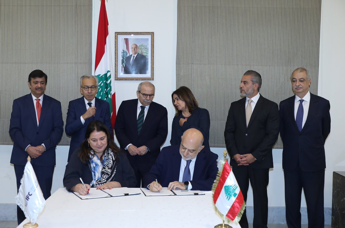 As we continue promoting financial inclusion of micro-entrepreneurs in Lebanon, we are grateful for the IFC's investment for $5M under #PROSPECTS supported by the Netherlands. 
#AlMajmoua #IFC #Lebanon #FinancialInclusion #EconomicRecovery #Microfinance #DutchMFA #mosalebofficial