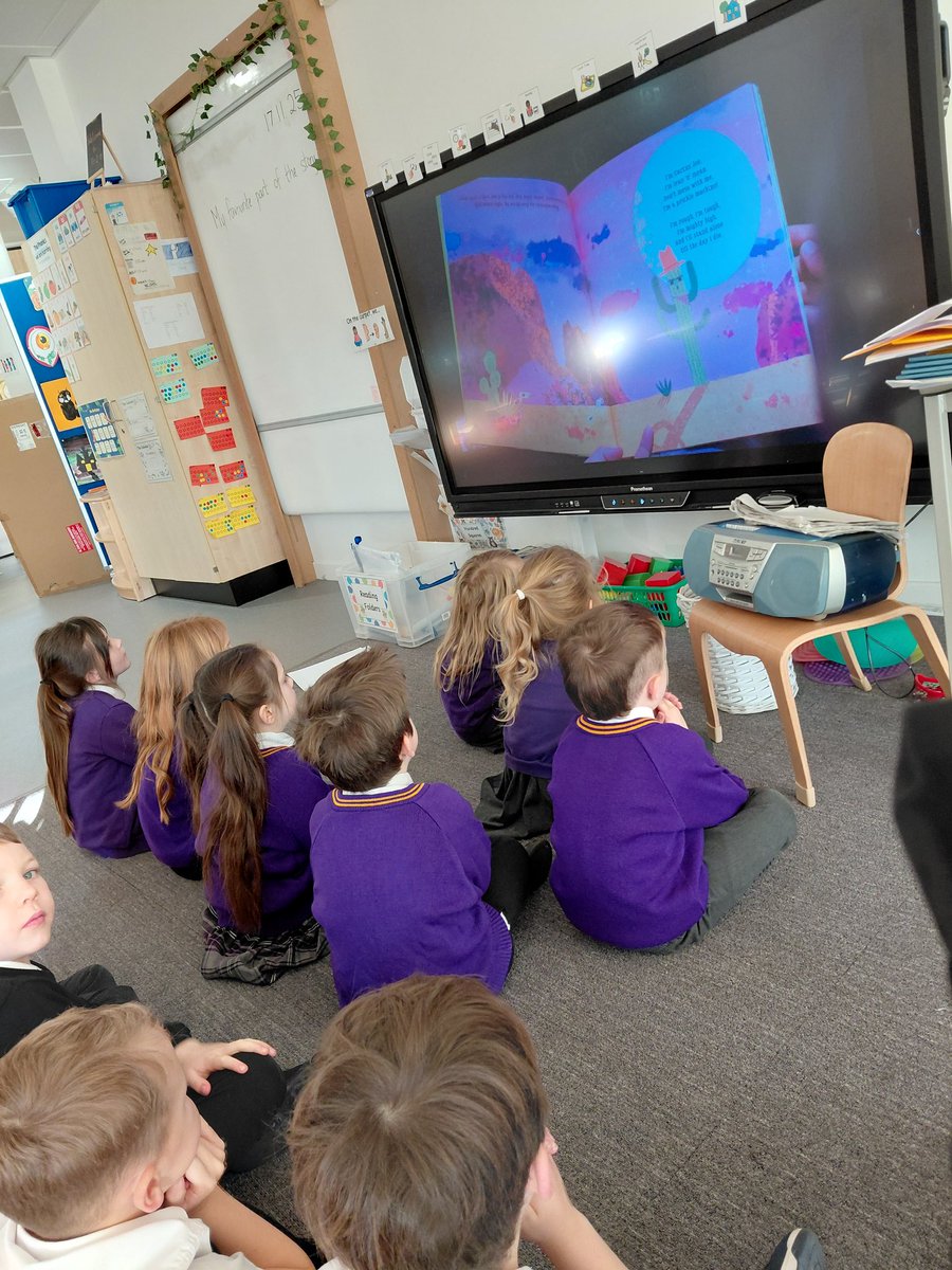 StCuthbertsPr's tweet image. To celebrate #bookweekscotland we loved having our families in to read with the children. We hope you enjoy the gifted the #bookbug and #readwritecount bags. Thank you @bookweekscot #readingschools