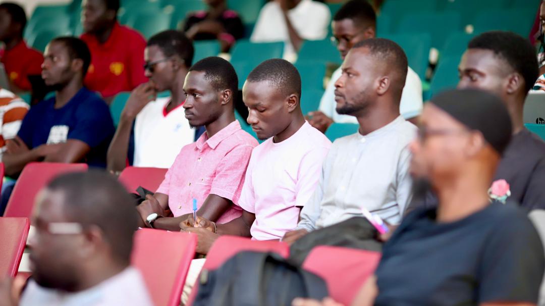 À l’occasion de la Journée mondiale des toilettes, l’EPT a organisé une conférence animée par M. Driss SEHLAOUI sur le thème : « Concevoir des systèmes d’assainissement durables et innovants ».