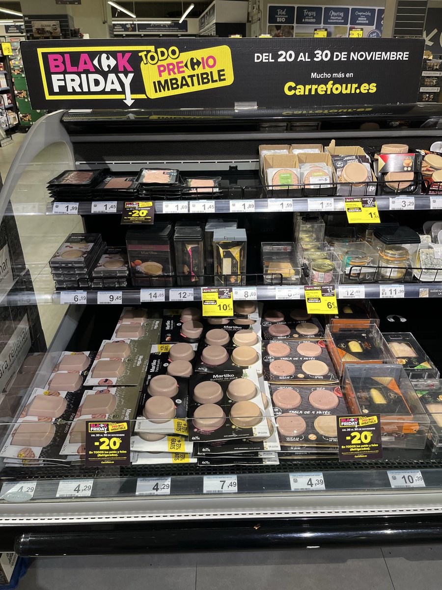 CarlosOnRetail's tweet photo. #BlackFriday food offers at @CarrefourES https://t.co/7svRucpgA7